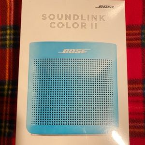 NEW Bose Soundlink Color II